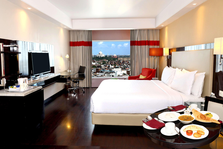 Bedroom 3, Radisson Hotel Agra, Agra