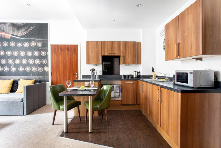 Others 2, Stewart by Heeton Concept, Edinburgh