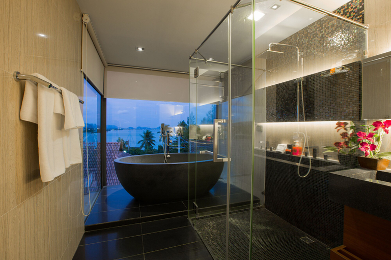 Bathroom 3, Aqua Villa A.1 by Natthita, Pulau Phuket