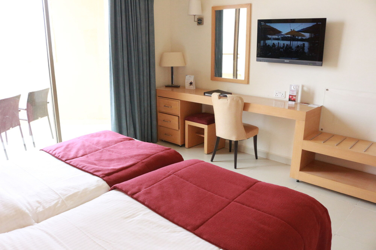 Bedroom 3, Ramada Resort by Wyndham Dead Sea, Shooneh Janoobiyyeh