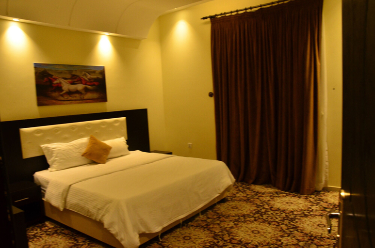 Bedroom 5, Zahrat Rozah, Riyadh