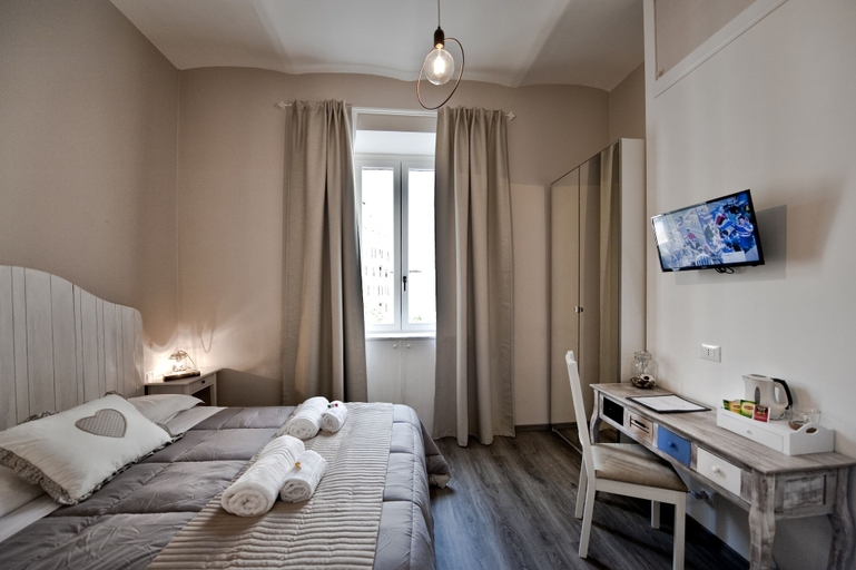 Bedroom 3, Tinkerbell Roma, Rome