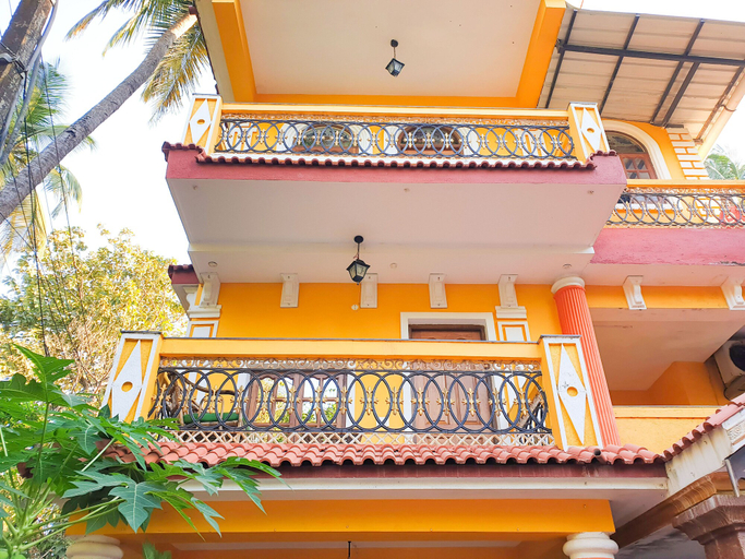 Exterior & Views 2, Veronica Guest House, North Goa