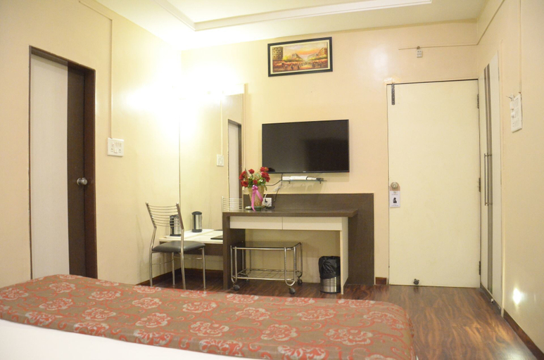 Bedroom 2, Hotel Vijay Residency, Aurangabad