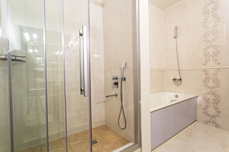 Bathroom 4, Ambassador Hotel, Bishkek