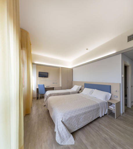 Bedroom 2, Hotel Elisabeth due, Pesaro E Urbino
