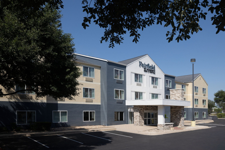 Exterior & Views 2, Fairfield Inn and Suites by Marriott Austin South, Travis
