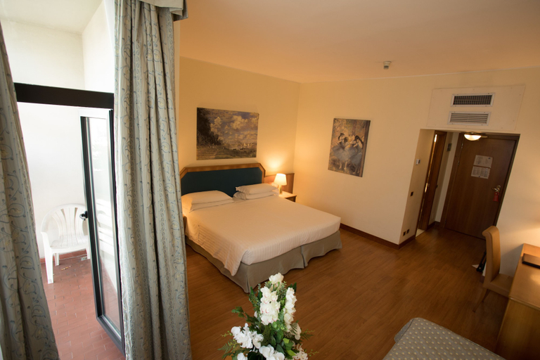 Bedroom 2, IH Hotels Milano Eur Trezzano sul Naviglio, Milano