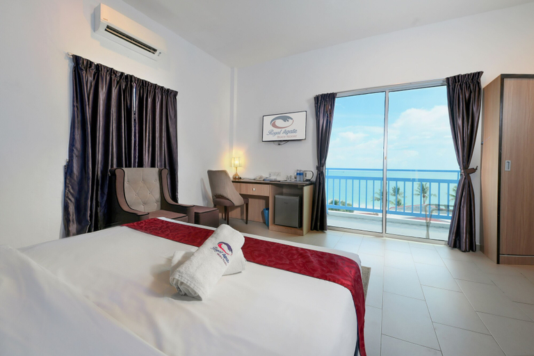 Bedroom 5, Royal Agate Beach Resort, Langkawi