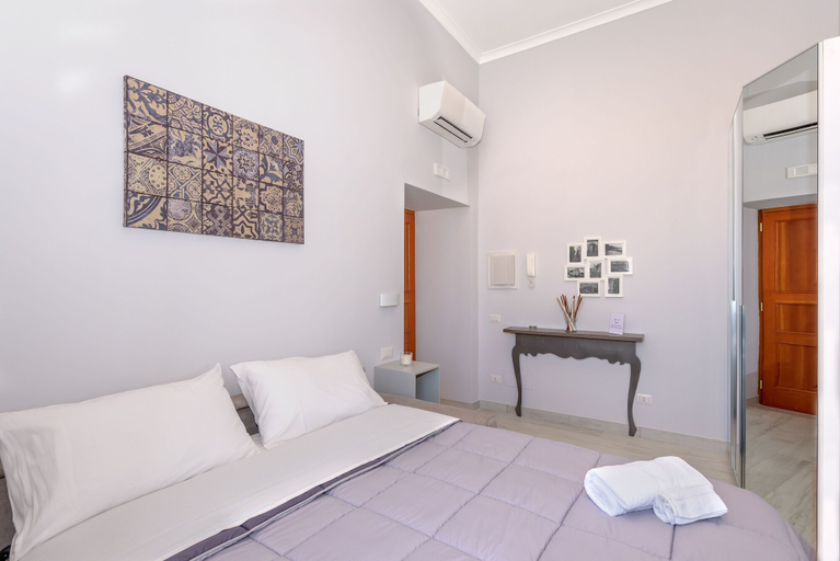 Bedroom 4, Maramia Luxury Apartment, Napoli