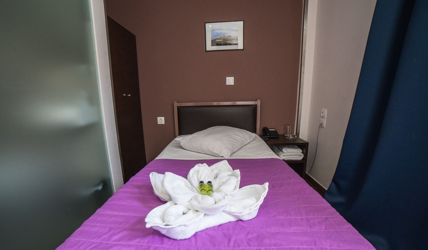 Bedroom 4, Mansion Hotel, Attica