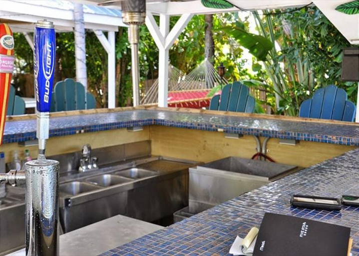 Food & Drinks 5, Coconut Grove Beach Resort Suites 1 2, Pinellas