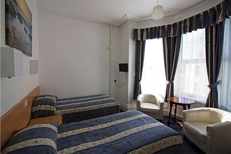 Bedroom 3, Evans Hotel, Conwy