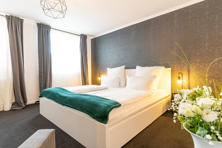 Bedroom 4, Das Schäfers Hotel, Cloppenburg