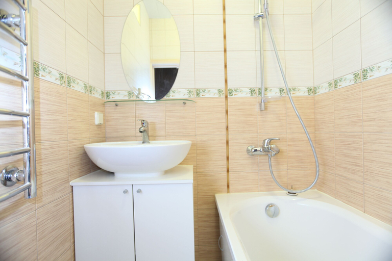 Bathroom 3, Kvart Apartments Kievskaya, Central