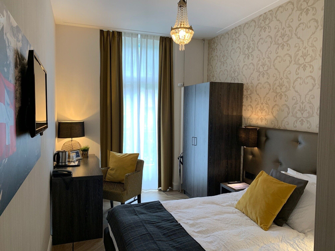 Bedroom 3, Parkhotel du Sauvage, Oberhasli