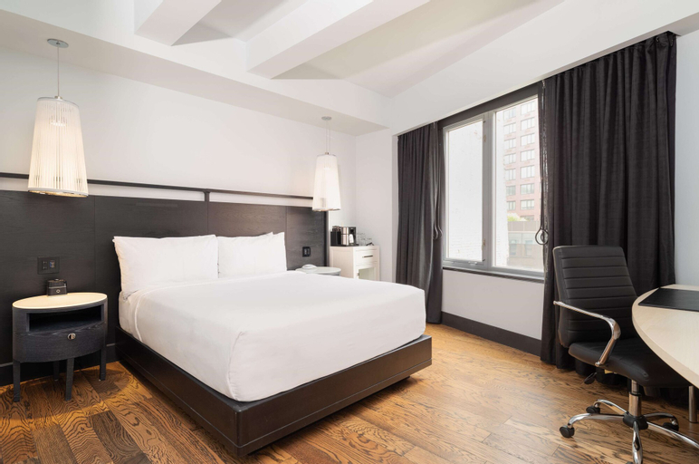 Bedroom 23