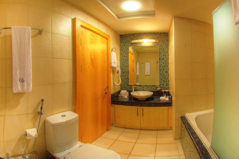 Bathroom 5, Royal Club at Palm Jumeirah, Dubai