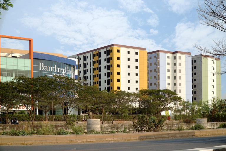 Exterior & Views 3, Bandara City Apartment near Soekarno Hatta, Tangerang