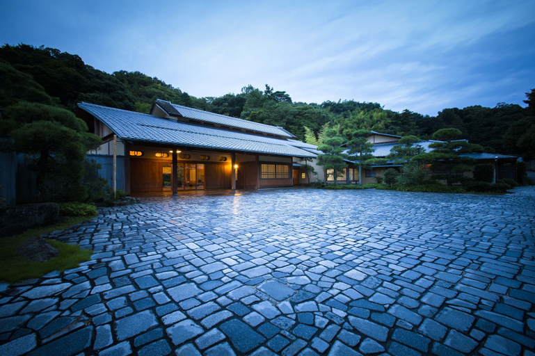 Sanyo-so, Izunokuni