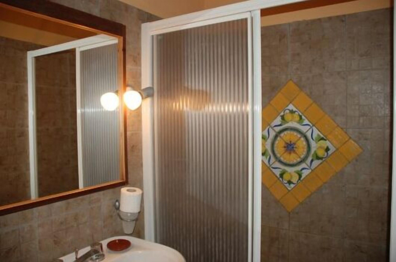 Bathroom, Agriturismo Terrauzza sul Mare, Syracuse