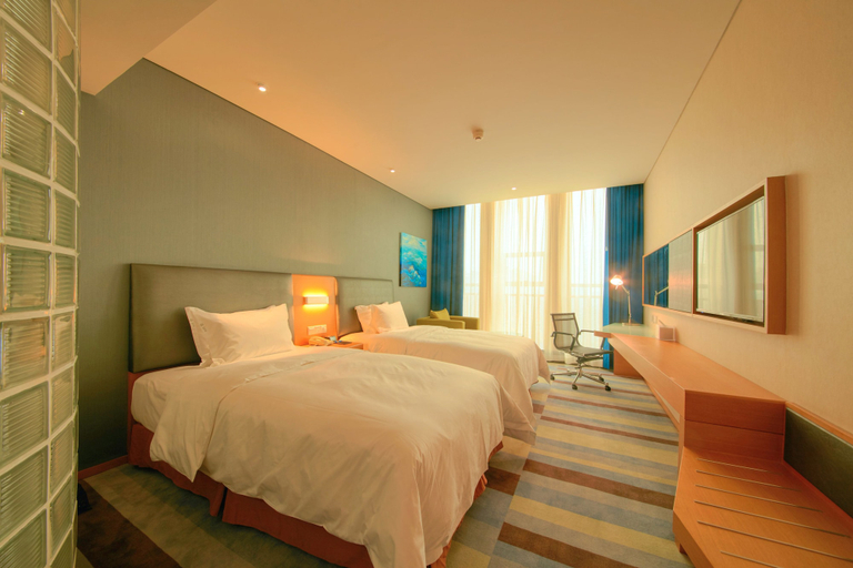 Bedroom 5, Holiday Inn Express LESHAN CITY SQUARE by IHG, Leshan