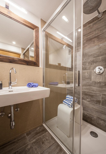 Bathroom 4, Appartement Ausserladscheider, Innsbruck Land