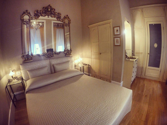 Bedroom 1, Dimora Monforte B&B, Campobasso