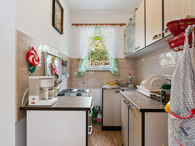 Others 5, Home Near Red Lake in Ricice, Imotski