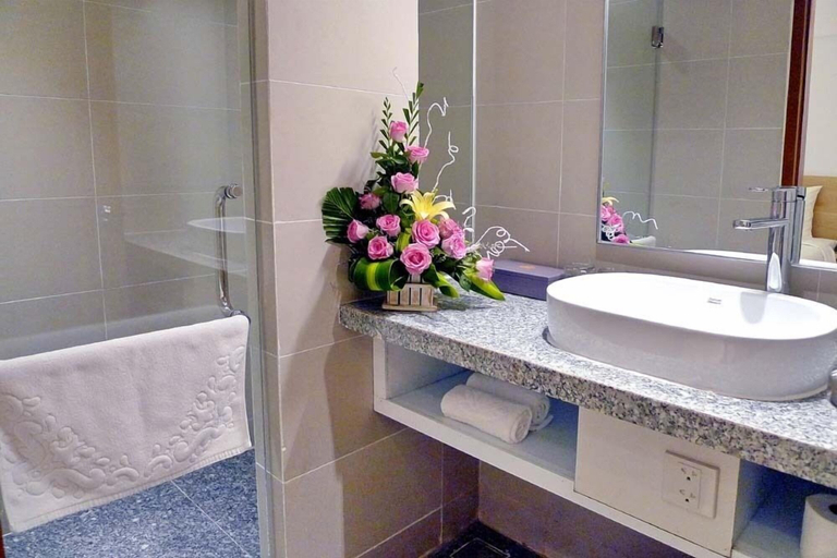 Bathroom 4, Golden Holiday Hotel Nha Trang, Nha Trang