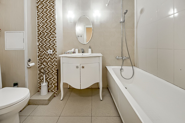 Bathroom, Prime Host apartments on Olimpiyskiy, North-Eastern