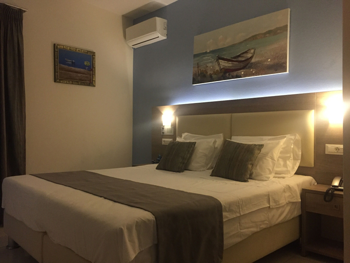 Bedroom 4, Voula Hotel, Crete