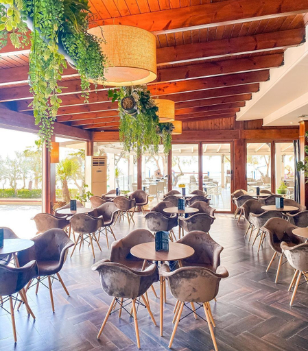 Food & Drinks 5, Hotel Majestic, Durrësit