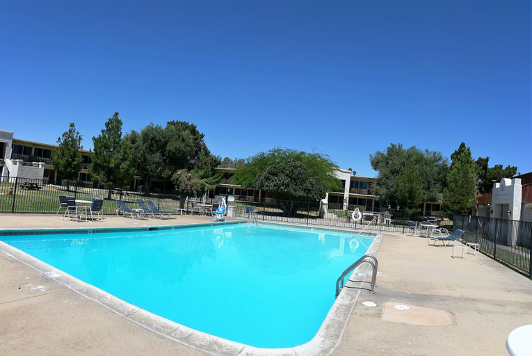 Sport & Beauty 2, Quality Inn Barstow Route 66, San Bernardino