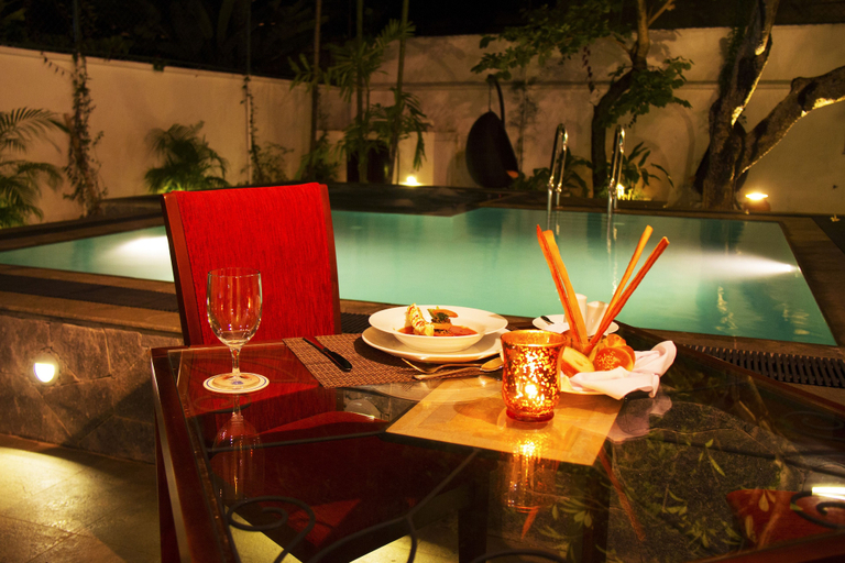 Food & Drinks 5, Ellens Place, Thimbirigasyaya