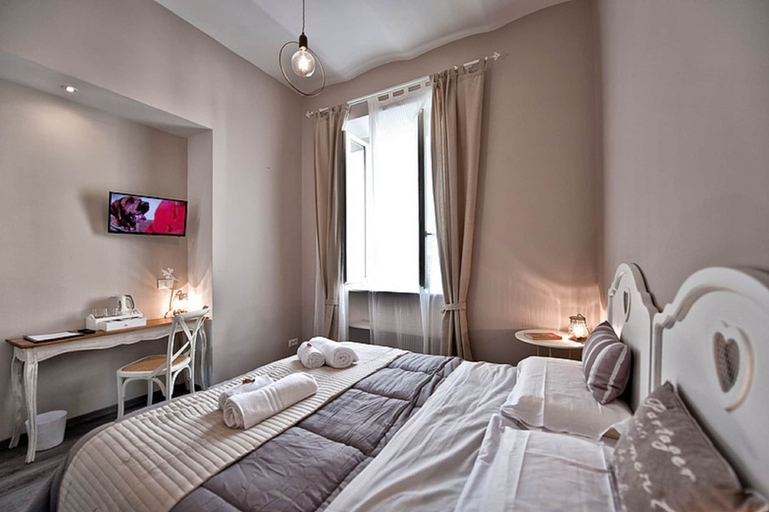 Bedroom 2, Tinkerbell Roma, Rome