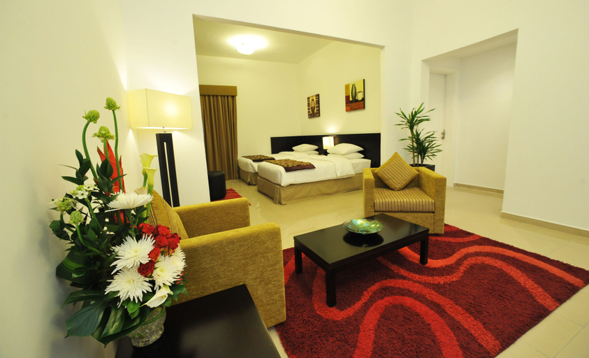 Bedroom 2, Ramada Hotel & Suites by Wyndham Ajman, Ajman