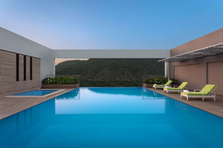 Sport & Beauty 2, Doubletree by Hilton Jaipur Amer, Jaipur