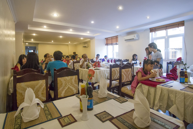 Food & Drinks 5, Good Luck Day Hotel, Ruessei Kaev