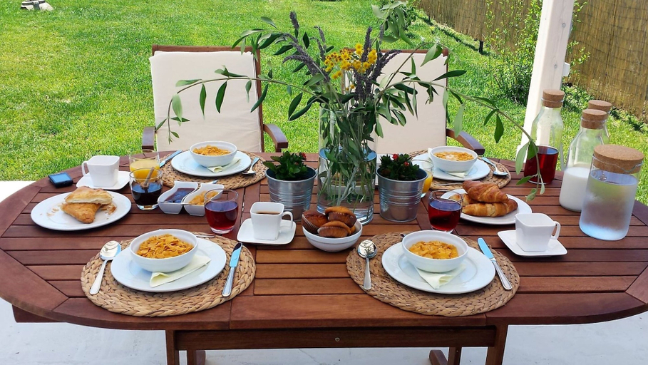 Food & Drinks 5, Villa Evanna, Ionian Islands