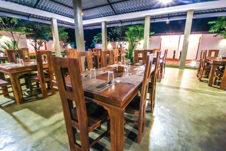 Food & Drinks 5, Ceyloni hotel, Dambulla