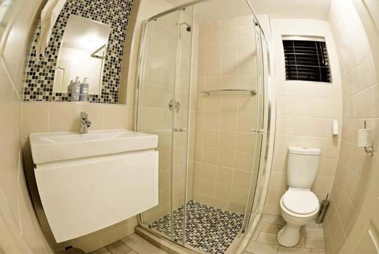 Bathroom 3, Lavenders At Constantia Guest, City of Tshwane