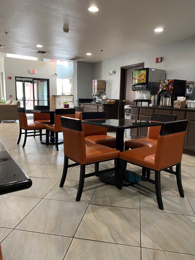 Food & Drinks 5, Super 8 by Wyndham Marana/Tucson Area, Pima