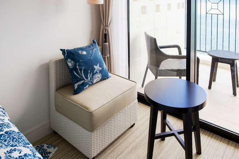Bedroom 3, Hotel Monterey Okinawa Spa & Resort, Onna