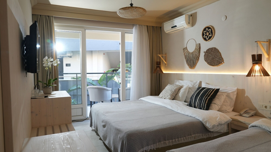 Bedroom 4, Sun Hotel by En Vie Beach - Adults Only, Alanya