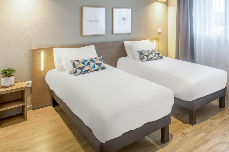 Bedroom 3, Appart'City Confort Amiens Gare, Somme