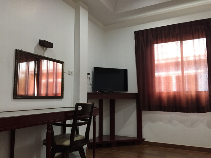 Others 5, Issara House Bangkok, Bangkok Yai
