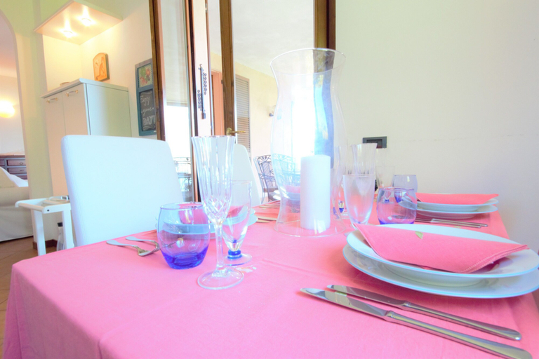 In-room dining 5, Pognana Luxury Apartment n.1 - 7 people, Como