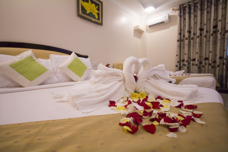 Good Luck Day Hotel, Ruessei Kaev