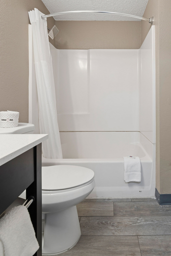 Bathroom 5, Studio 6 Tucson, AZ - North, Pima